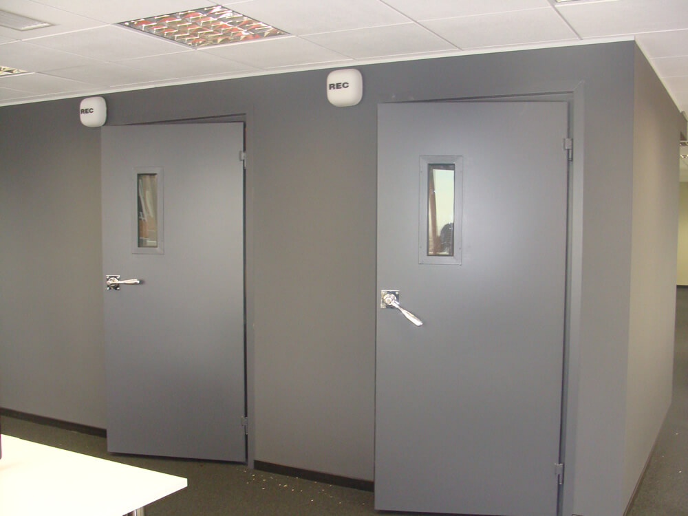 Acoustic Door